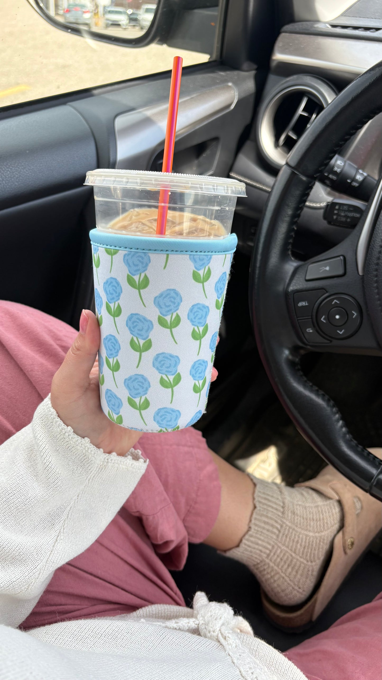 Coastal Hydrangea Drink Sleeve