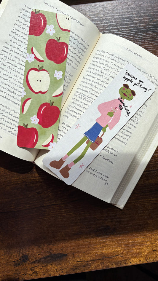 Apple Picking Linen Bookmark Set